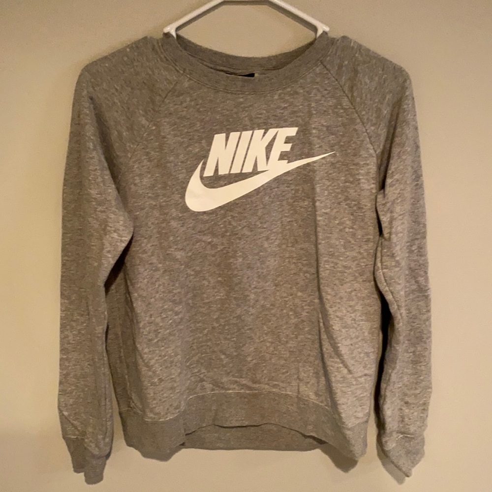Grey Nike crew neck